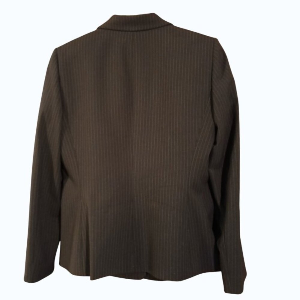 TAHARI Arthur S. Levine Black Pinstripe Professional Suit Blazer/Skirt EUC - Picture 5 of 16